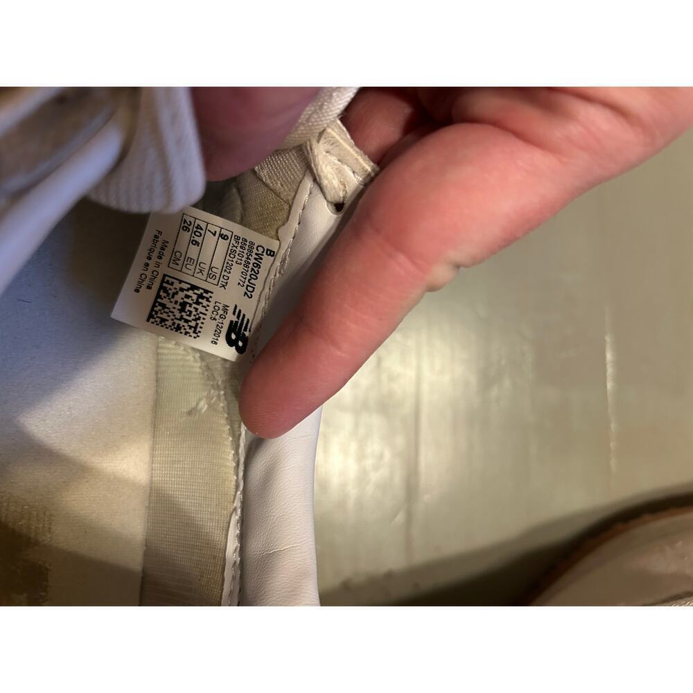 New Balance cream and gold sneakers casual glam - Picture 9 of 10